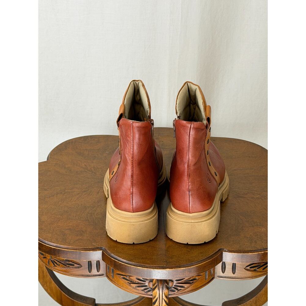 NIB Casta Xenia Rust Cognac Leather Two Tone Boot with Grommets #0281 EU 39 - Picture 6 of 9